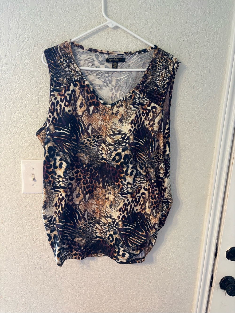 Goddess boho whimpy mixed animal print v-neck tank top blouse plus size 2X